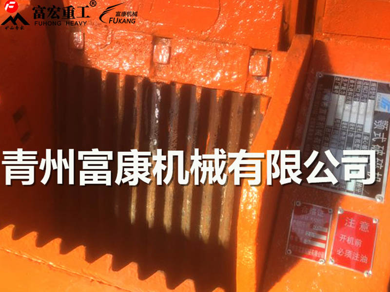 颚式黄色香蕉视频机